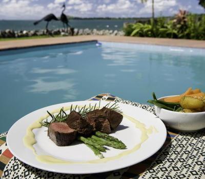 Sunbird Chintheche Hotel Nkhata Bay ภายนอก รูปภาพ